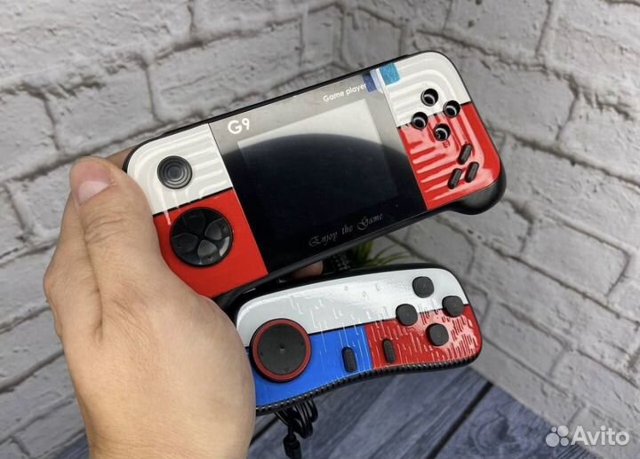 Игровая консоль 666 игр с геймпадом