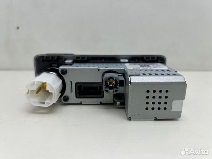 Разъем USB Land Rover Range Rover Sport L494 3.0