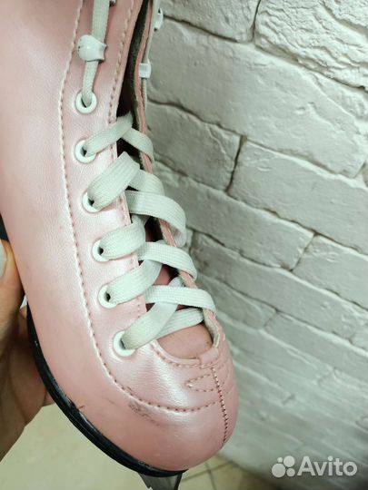Коньки женские розовые 37 размер