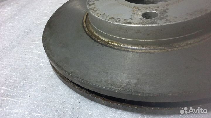 Тормозной диск передний Ford Fusion 2007