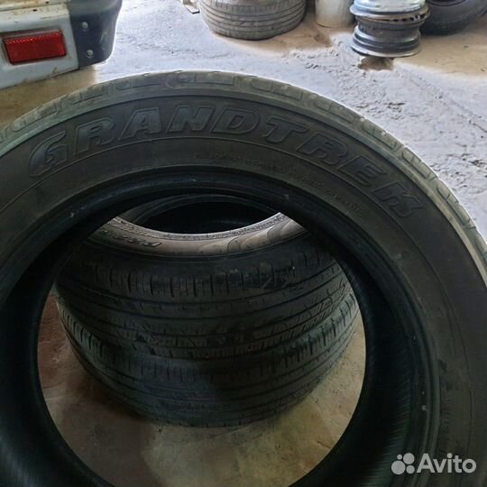 Dunlop Grandtrek PT2A 285/50 R20