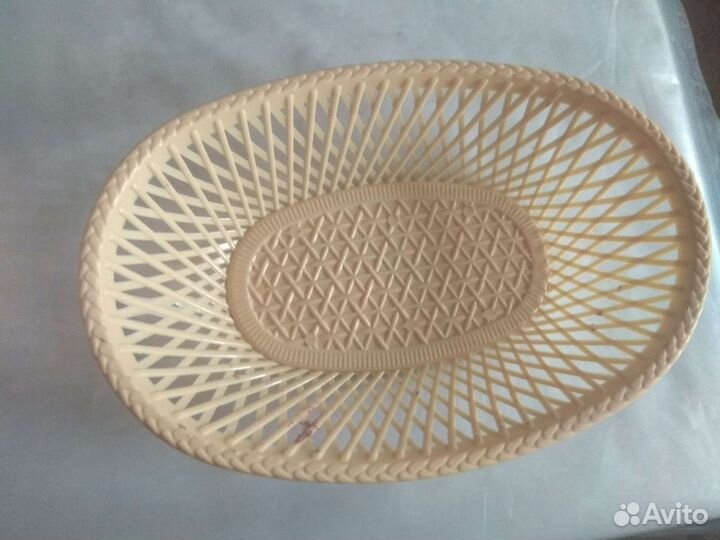 Плетеная корзина