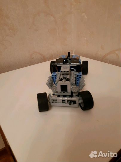 Lego technic 42022 Гоночный автомобиль