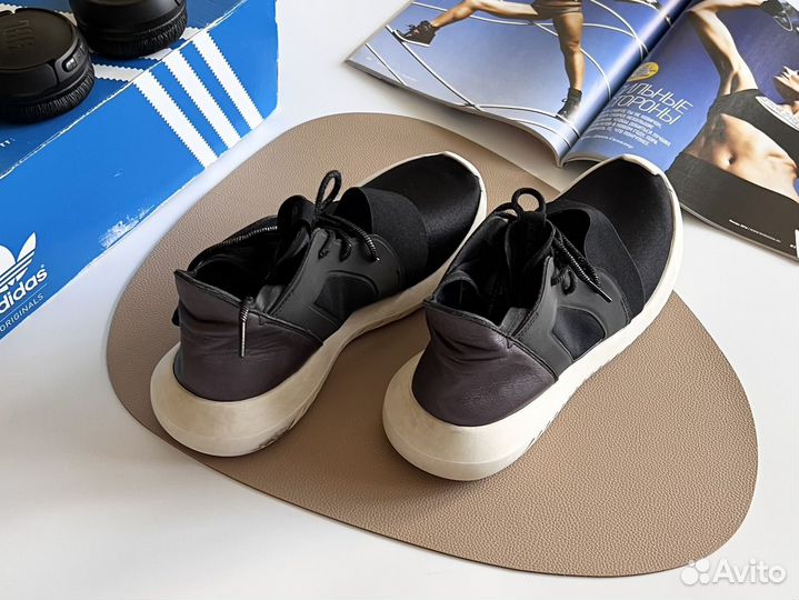 Кроссовки женские adidas 39