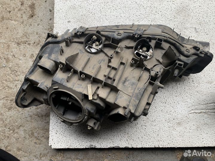 Фары bmw f30 под ремонт или на запчасти