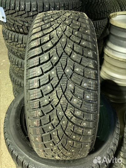 Triangle IcelynX TI501 205/50 R17 93T