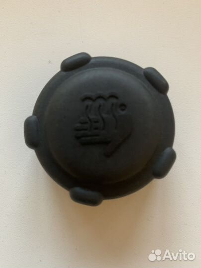 Крышка расширительного бачка