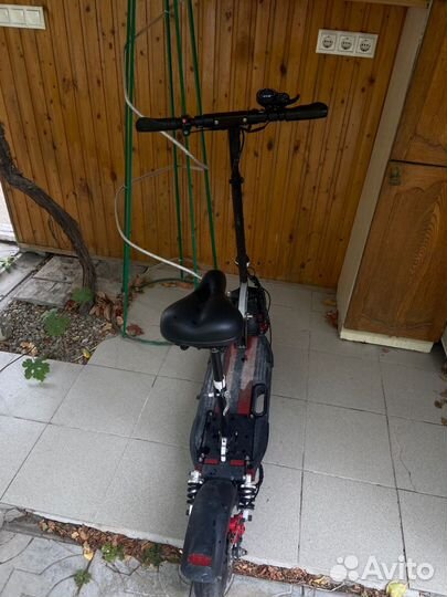 Самокат взрослый электрический бу