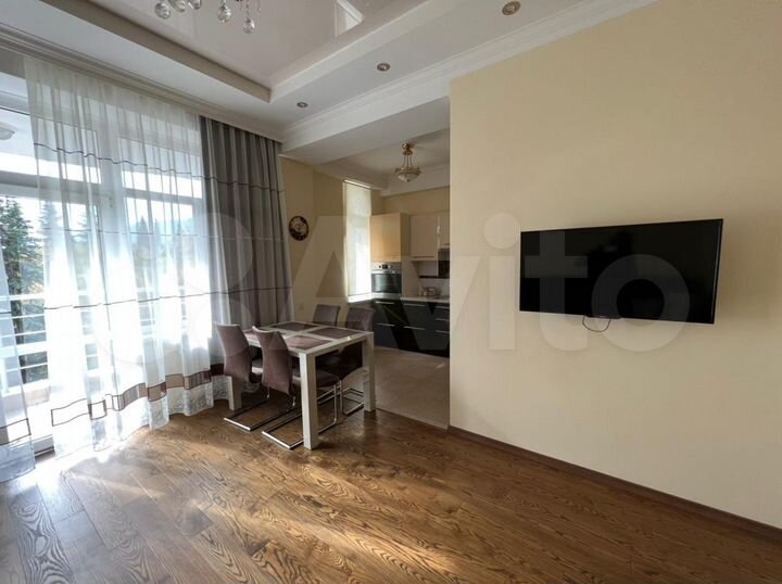 2-к. квартира, 71 м², 4/12 эт.