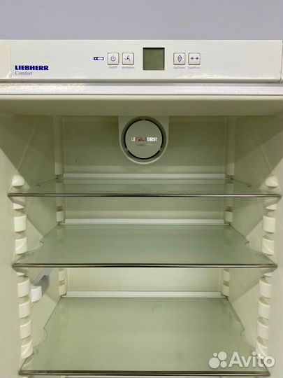 Встраиваемый холодильник 