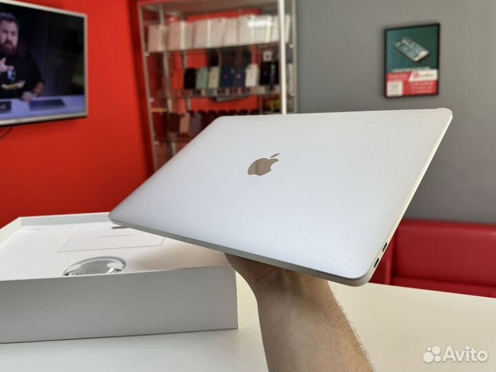 MacBook Air 13