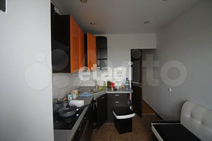 2-к. квартира, 50 м², 10/10 эт.