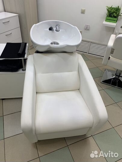 Оборудование для парикмахерской