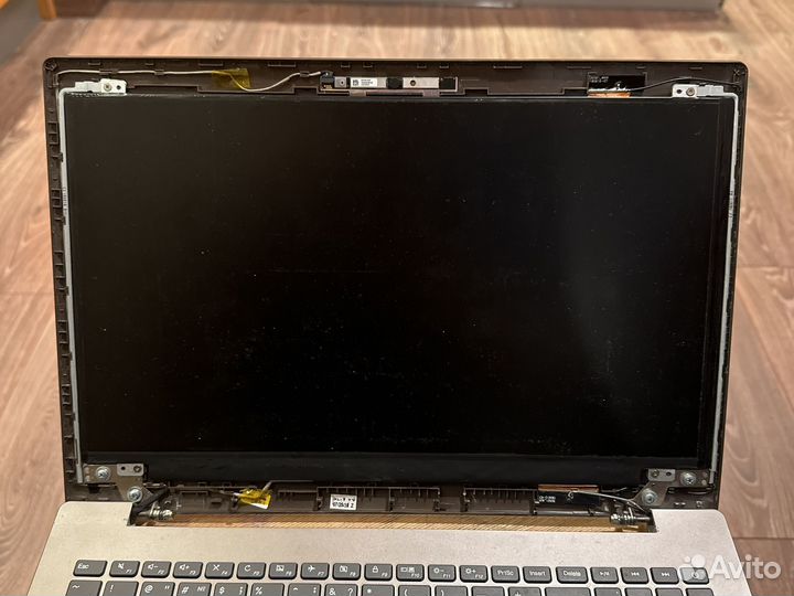 Lenovo ideapad 330 15ikb (8Gb, i5, ssd 500, rx520)