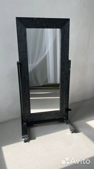 Зеркало напольное в полный рост