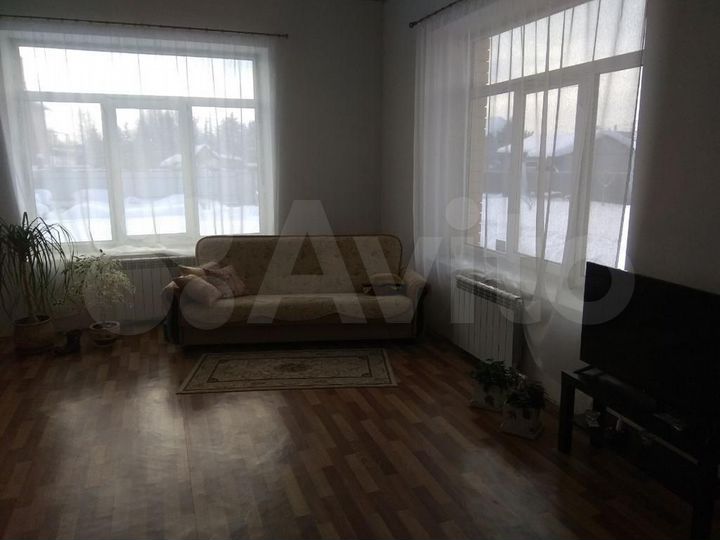 Коттедж 345 м² на участке 16,7 сот.