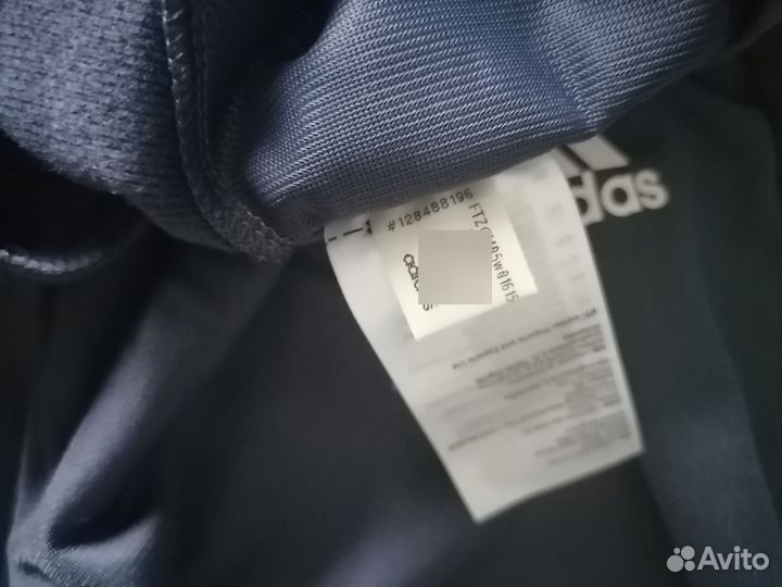 Спортивный костюм adidas новый 164
