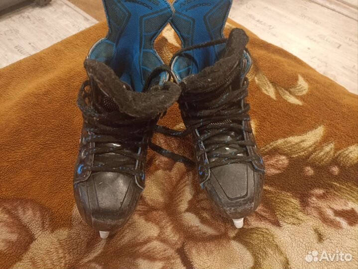 Коньки профессиональные юношеские Bauer Nexus 8000