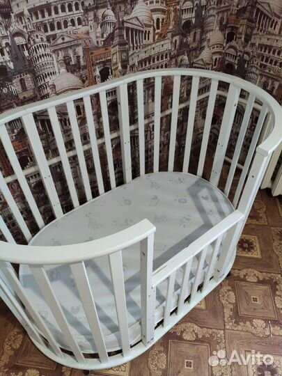 Детская кровать трансформер с матрасами