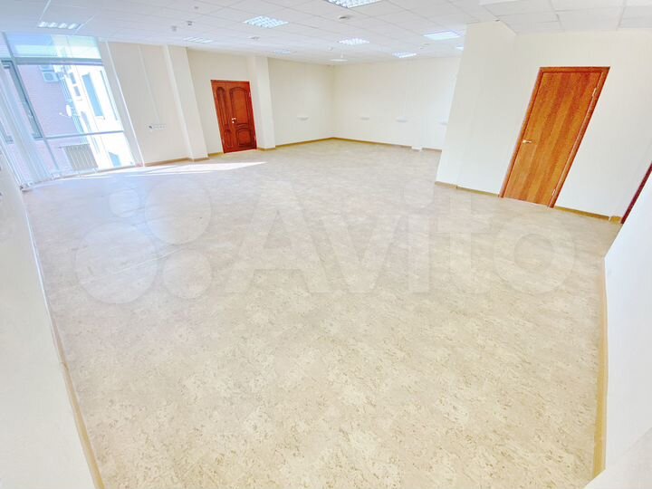 Офис, 199.6 м²