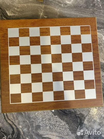 Подарочный набор штопор фляга рюмка и шахматы