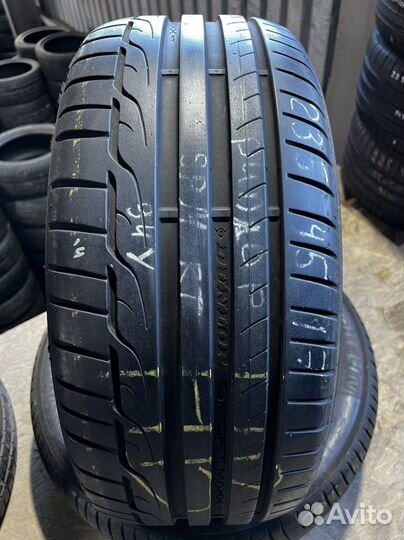 Dunlop Sport Maxx RT 235/45 R17 94Y