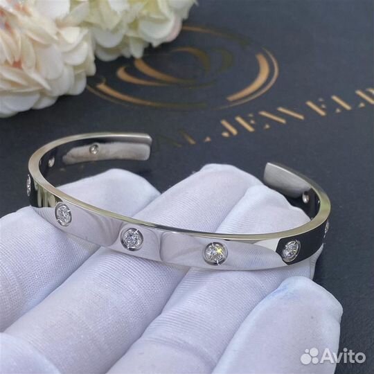 Браслет Cartier Love, 9 бриллиантов, белое золото