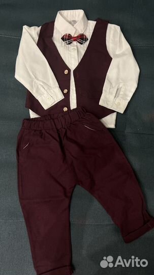 Нарядный брючный костюм