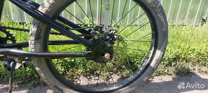 Трюковой велосипед BMX