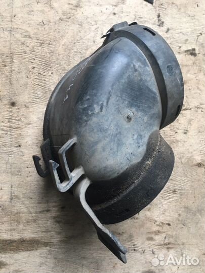 Патрубок воздуховод Mercedes Benz S430L W220