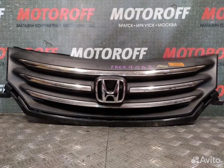 Решетка радиатора Хонда Фрид GB3 (1 модель) А896