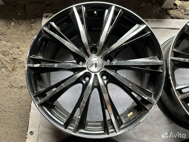 R18 5x114.3 Weds Leonis