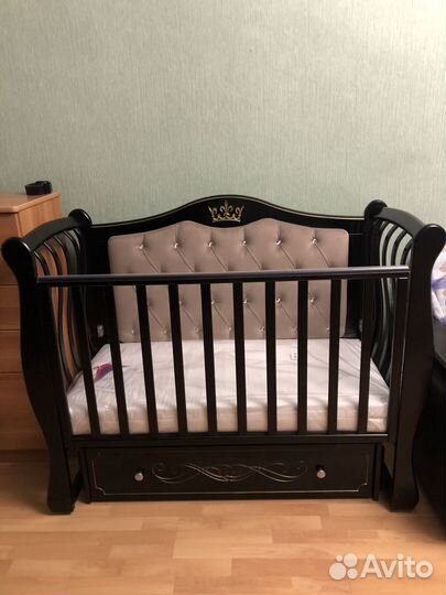 Кровати с каретной стяжкой новые