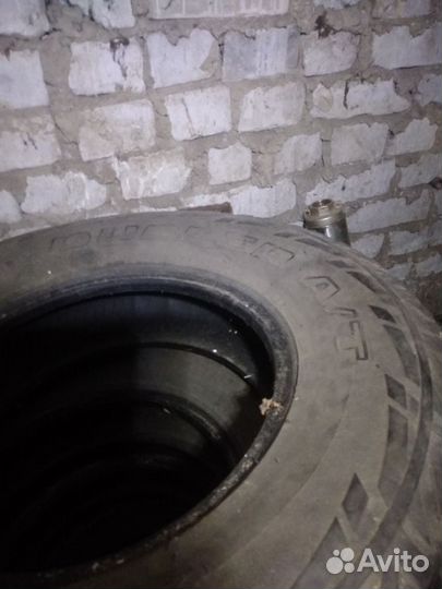 Bridgestone Dueler A/T 265/70 R16