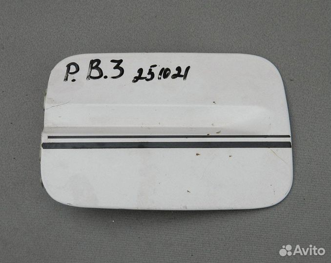 Лючок бензобака VW Passat B3 седан