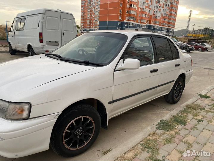 Toyota Corsa 1.3 AT, 1993, 300 000 км