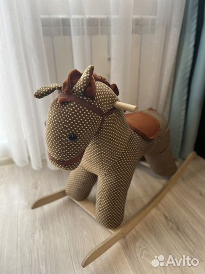 Качалка лошадь