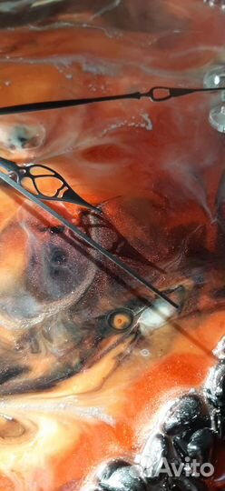 Часы Красная яшма. Резинарт