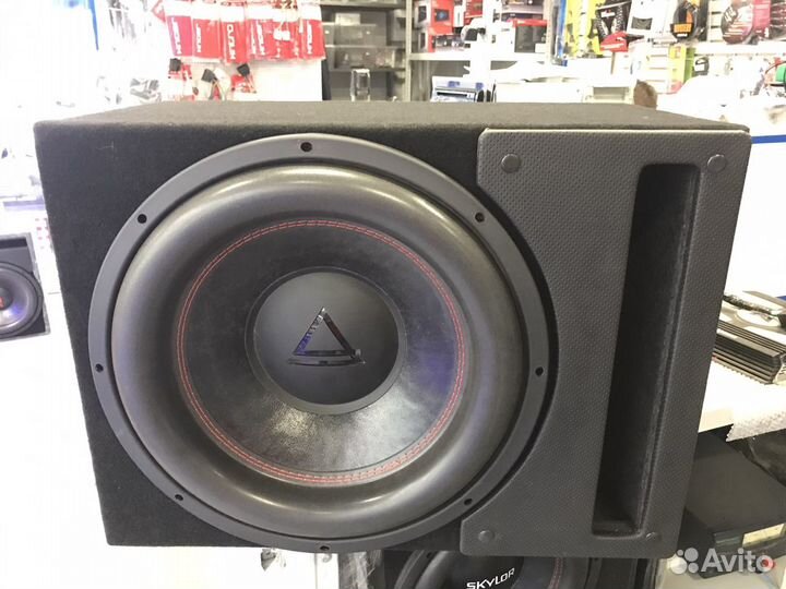 Сабвуфер aura storm-15