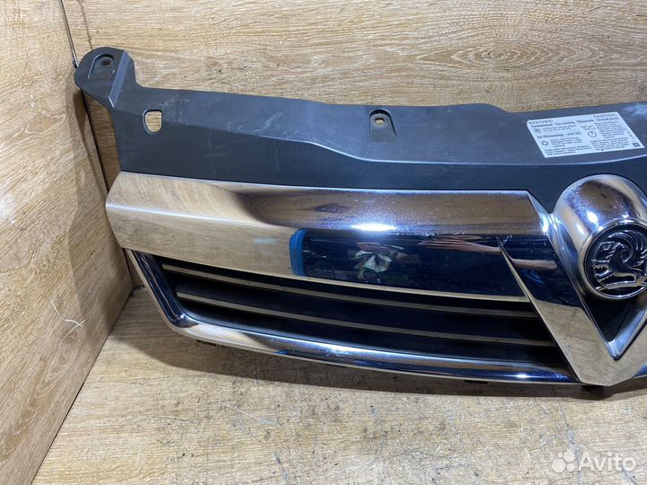 Решетка радиатора Opel Astra H рест Арт. 130334