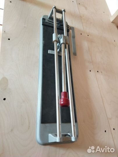 Плиткорез ручной бу