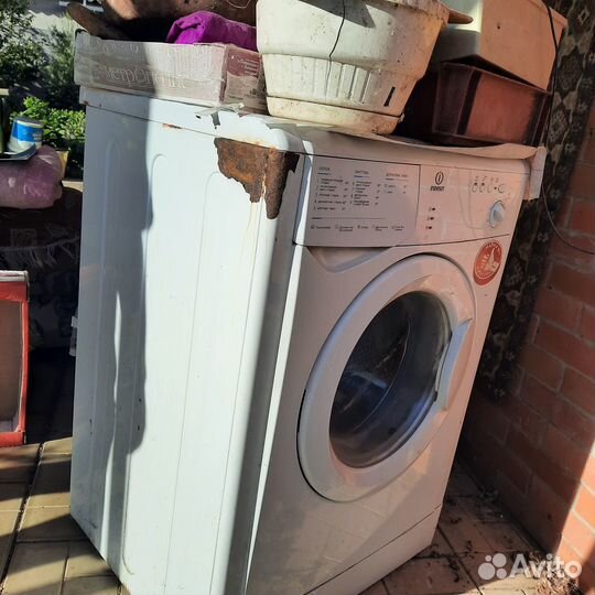 Стиральная машина бу indesit