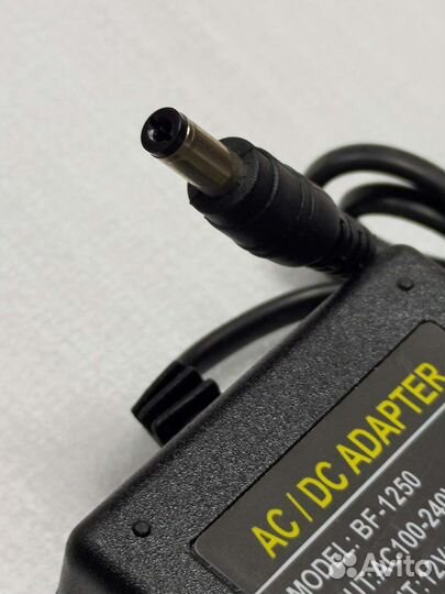 Блок питания 12V 5A, 5.5x2.5, новый, гарантия