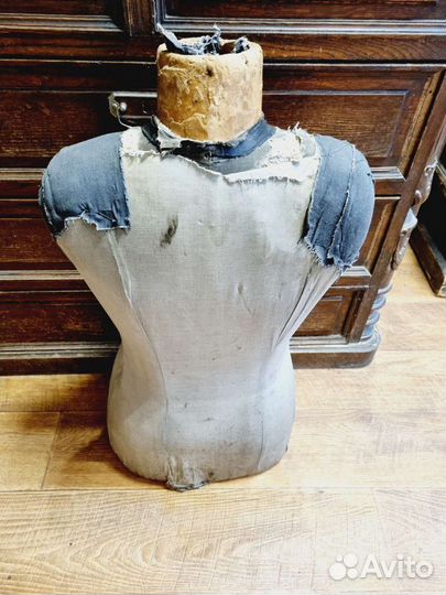 Старинный портняжный женский манекен