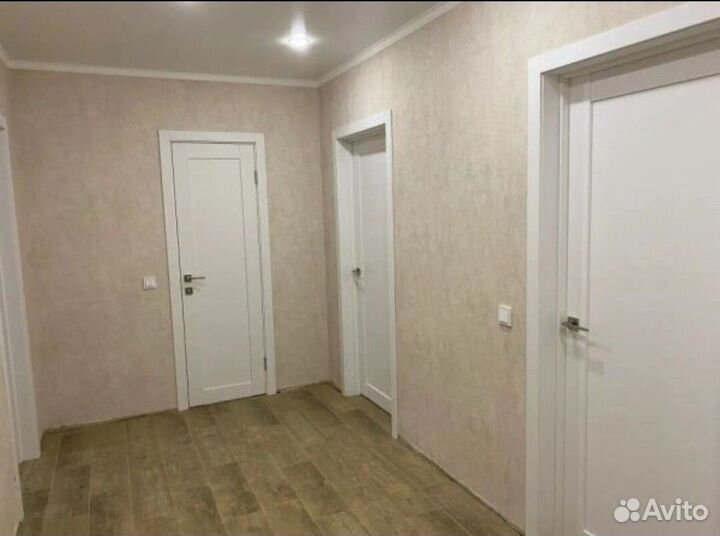 Установка межкомнатных дверей