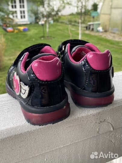 Кроссовки ботинки для девочки geox 22