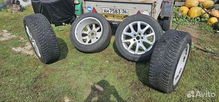 R19 Kumho WinterCraft SUV Ice WS31 255/55, PCD 5x130 DIA 71.5