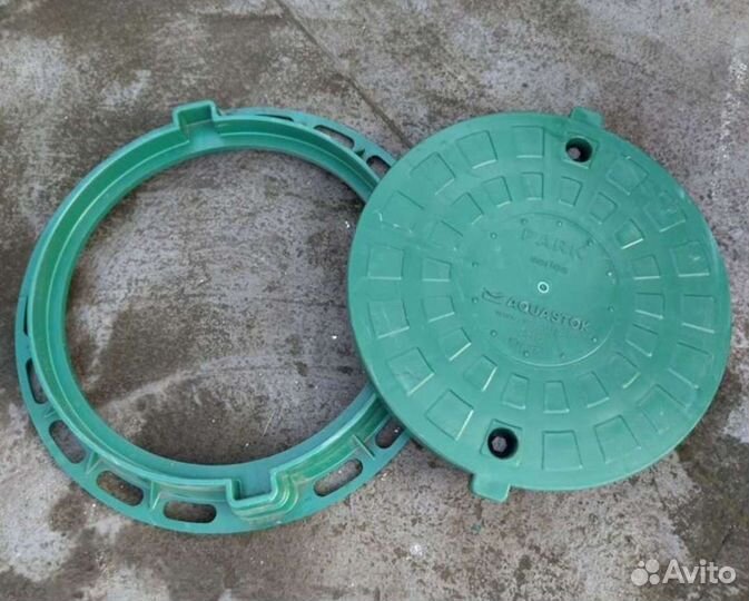 Люк водопроводный