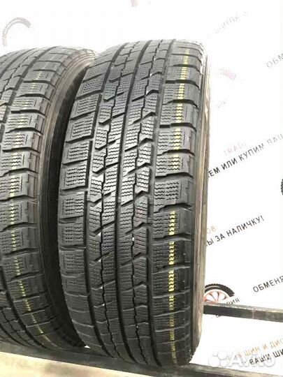 Goodyear UltraGrip Ice Navi Zea 215/60 R17