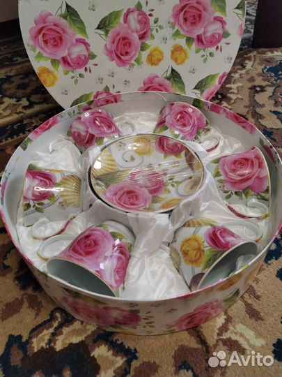 Чайный сервиз новый на 6 персон